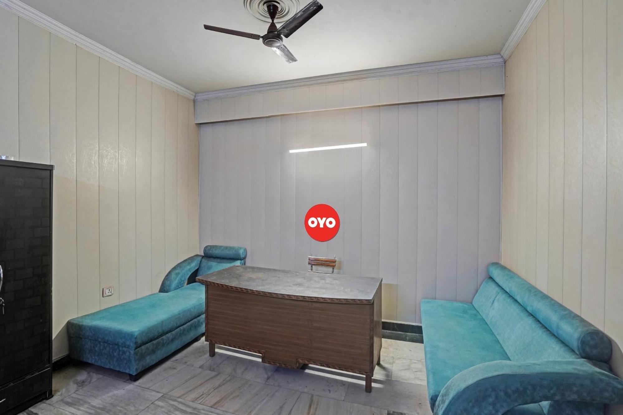 Hotel O Park View Noida Exterior photo